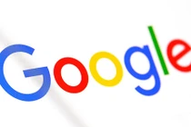 Vợ ngoại tình, anh chồng kiện Google