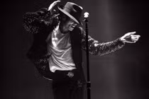 Đình đám tài năng âm nhạc tuổi Tuất khuynh đảo thế giới