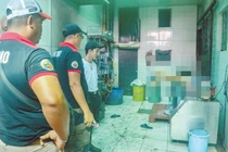 Video: Mất mạng vì bị hút vào máy xay xúc xích