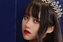 Cô gái Trung Quốc nổi tiếng nhờ thử thách 21 ngày không tiêu tiền