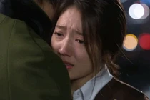 Nằm viện nhiều ngày nhưng vợ không hề đến chăm, chồng tức tối muốn ly hôn