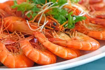 Tôm có dấu hiệu này đừng mua, mang về ăn hại thân