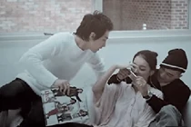 Chàng du học sinh bị bạn thân 11 năm cướp mất người yêu