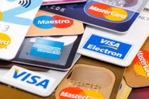 Nắm lấy 3 điều này để tránh rủi ro khi để tiền trong thẻ ATM