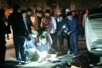 Cảnh sát nổ súng truy bắt đối tượng vận chuyển 100 bánh heroin