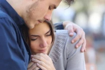 Giảm ly hôn bằng "ngân hàng tình yêu"