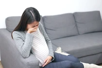 Cạn tình khi 3 lần ở cữ, 3 cô bồ tìm đến tận nơi đánh ghen