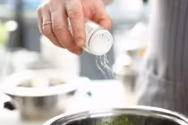 Thói quen giúp chị em thải độc tố ra khỏi cơ thể