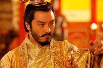 Tại sao các Hoàng đế Trung Hoa thường trọng dụng cậu ruột hơn chú ruột