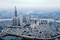 Ngắm tòa nhà "9 tầng mây" cao top 10 thế giới ở Sài Gòn