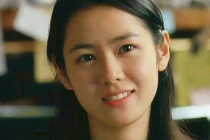 4 món ăn, 5 món uống giúp phụ nữ trẻ dai tận 10 tuổi