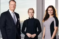 Quan điểm về tiết kiệm của hai nữ tỷ phú khiến nhiều người thán phục