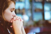 Em gái bạn trai muốn chúng tôi chia tay nhau