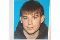 Chân dung tay súng "trần như nhộng" xả súng bắn chết 4 người