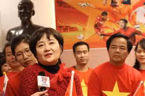 Chuyện ít biết về bóng hồng gửi tin nhắn cho HLV Park mỗi ngày