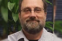 Xác chết ngồi trong xe tải 8 tháng ở sân bay mà không ai biết