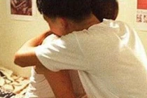 Vướng lao lý vì "quan hệ" với bạn gái nhí