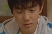 Ngày chị cưới tôi mừng 300 triệu, hôm sau chị gửi lại số tiền