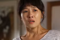 Tân hôn, chồng vừa cởi áo vợ ra đã sa sầm mặt