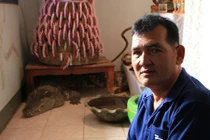 Người đàn ông sống cùng cá sấu suốt 20 năm