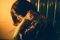 Ân hận muộn màng của người đàn ông "say nắng" gái đẹp