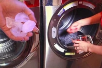 Cách làm quần áo phẳng lỳ chỉ bởi bỏ 3 viên đá vào máy giặt
