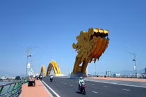 Những kỳ quan kiến trúc có hình thù quái dị nhất thế giới