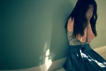 Lấy chồng gần 2 năm, tôi khóc nghẹn phát hiện mình chỉ là vợ ba