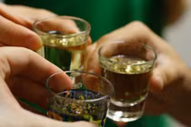 7 việc không nên làm khi tiêm chủng vaccine COVID-19 để bảo vệ sức khỏe