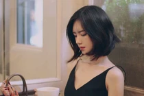 Nghe câu nói của chồng chưa cưới, tôi uất hận đem trả ngay sính lễ