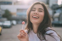 Video tử vi tháng 4: Mão, Thìn khởi sắc; Tỵ, Hợi cần rất cẩn trọng