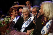 Cụ bà 93 tuổi giành vương miện Hoa hậu "Miss Holocaust Survivor" ở Israel