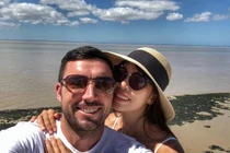 Siêu mẫu Hà Anh phản pháo khi bị anti-fan chê da đen ngực lép