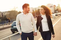 Phụ nữ chia sẻ những điều hấp dẫn nhất mà nam giới từng làm cho họ