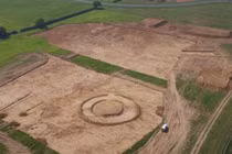 Đào trúng 154 mộ cổ đầy châu báu 4.000 năm