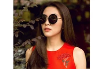 Tăng Thanh Hà xinh đẹp khi diện đầm suông