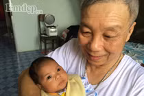 Nhật ký làm bố ở tuổi 62 đẫm nước mắt 