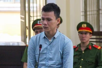 Kẻ chém bác ruột tử vong rồi bỏ trốn nhận án chung thân