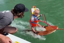 Bé 6 tháng tuổi ở Mỹ phá kỷ lục thế giới