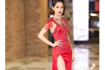 Bí kíp giúp Chi Pu sở hữu đôi chân nuột nà, trắng mịn như siêu mẫu