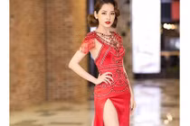 Bí kíp giúp Chi Pu sở hữu đôi chân nuột nà, trắng mịn như siêu mẫu