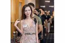 "Tiểu thư nhà giàu Việt" bị loại ở The Face vì giày cao 25 triệu đồng