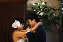 Ngày càng nhiều phụ nữ TQ thích lấy 'phi công trẻ"