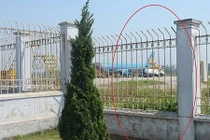 Một giờ đồng hồ ở nhà nam thanh niên đột nhập sân bay Vinh