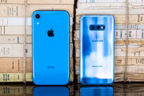 Người dùng không còn mặn mà với smartphone 1.000 đô của apple và samsung