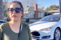 Thúy Nga tiết lộ độ giàu có của Kim Hiền