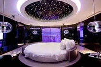 Khách sạn tình yêu mờ ảo đắt khách: 600 ngàn cho 3 giờ