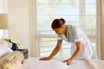 Đau đầu vì cuộc chiến giữa mẹ chồng và ôsin