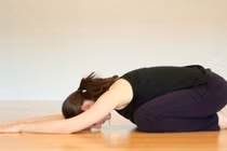 Mẹo giảm đau lưng cho dân văn phòng