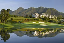 Giữa Châu Phi khô cằn lại có một "chốn bồng lai" đẹp thế này